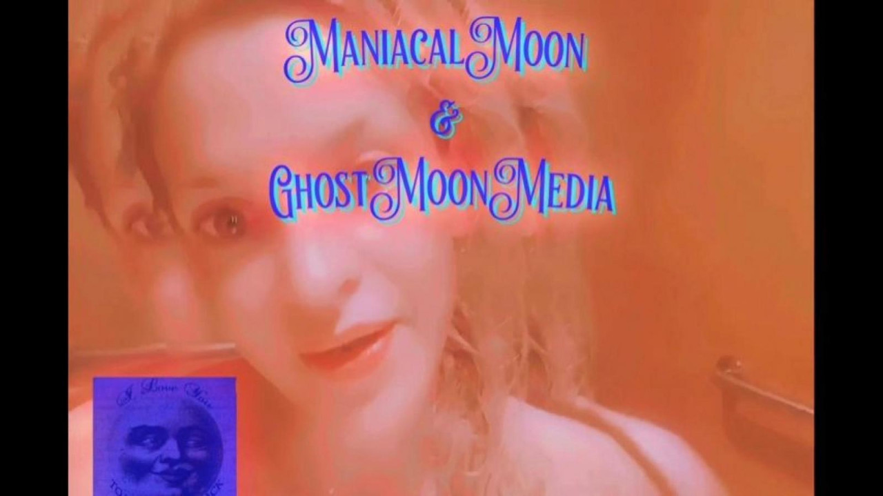 moonofdesire webcam - 2021/12/24 07:32:16